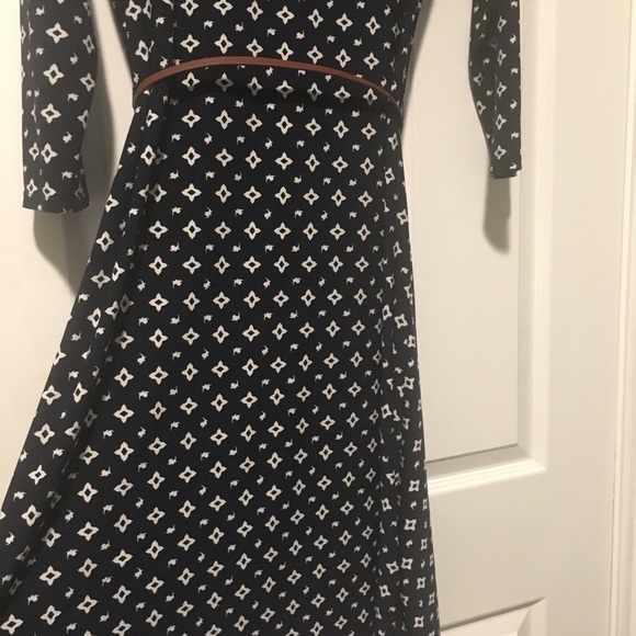 Ralph Lauren Sz Medium Surplice 3/4 sleeve Dress - Picture 3 of 4